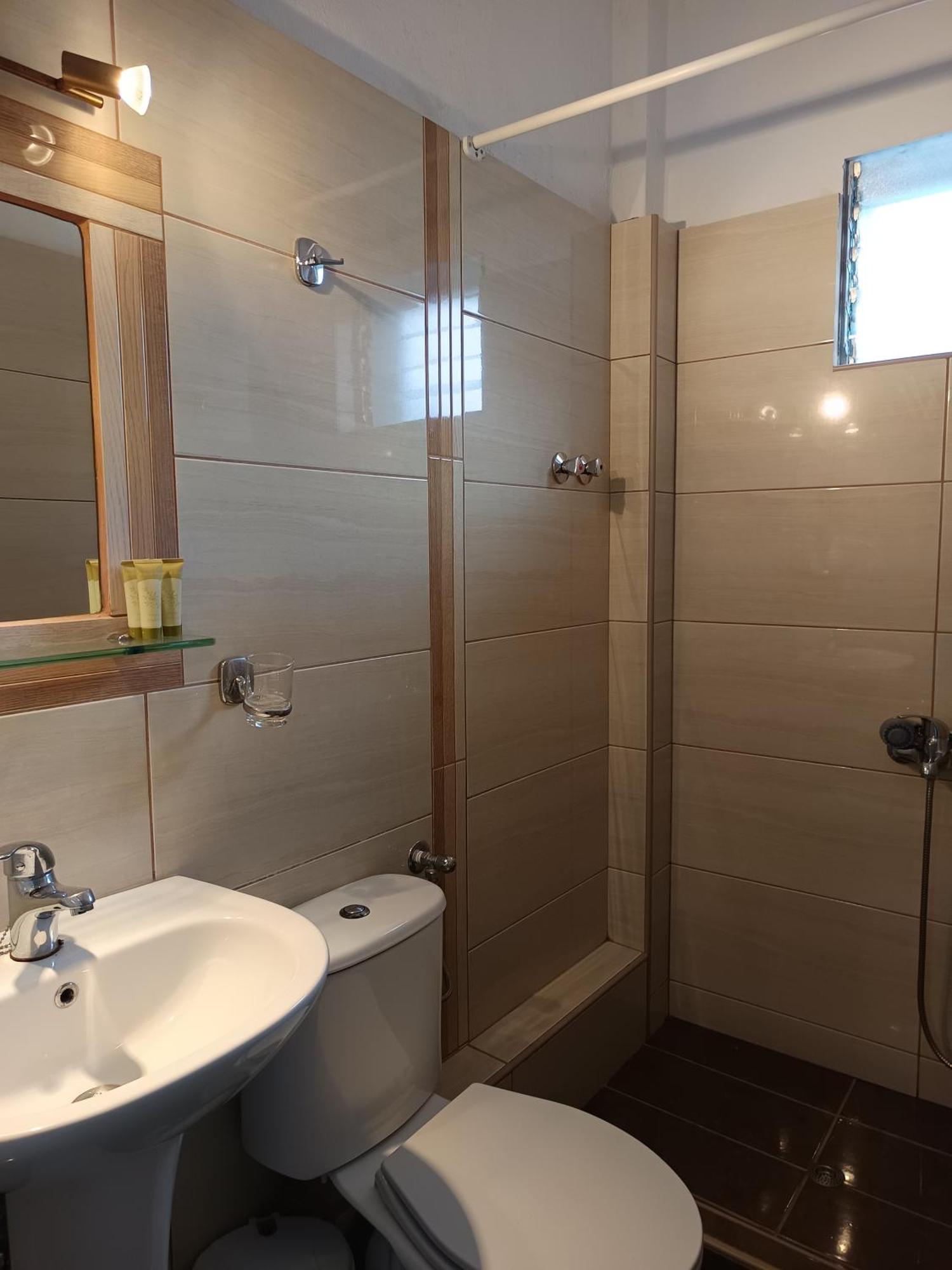 Olga Studios Olympiakí Aktí Zewnętrze zdjęcie